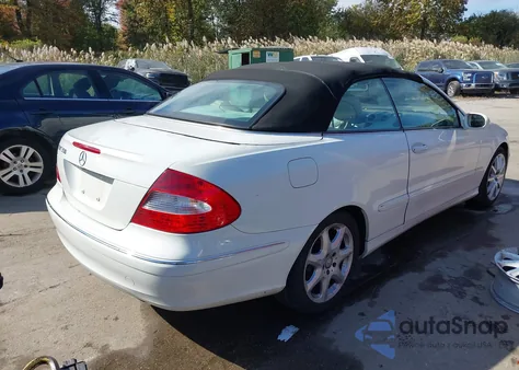 2007 Mercedes-Benz Clk 350 из США, поврежденный, VIN WDBTK56F67T077169